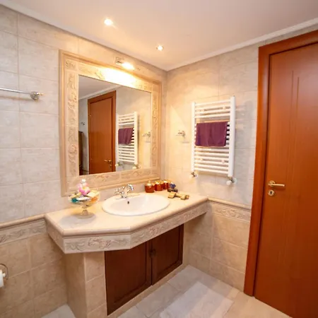 2k Eco * Plagiárion